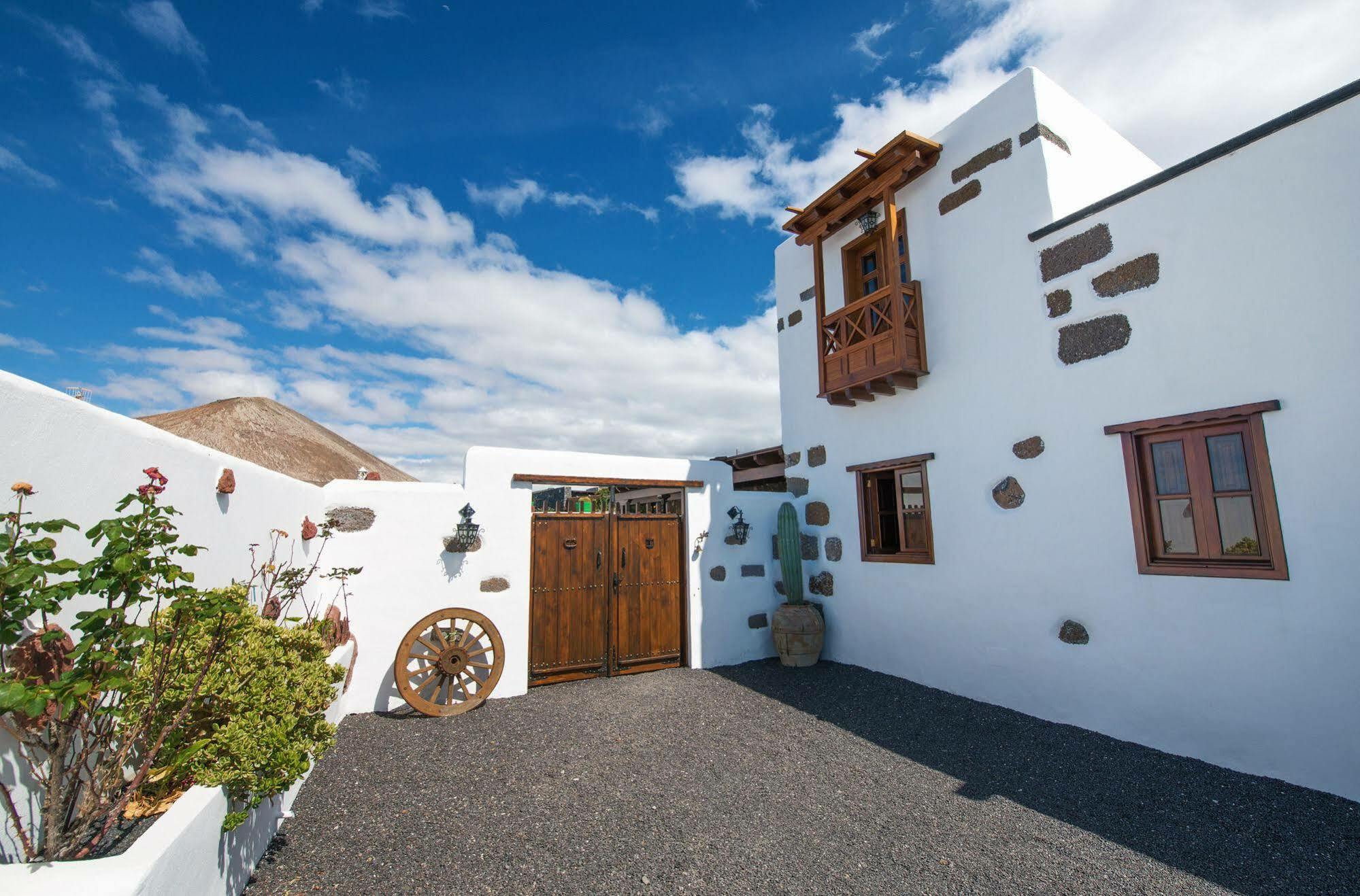 Affittacamere Casa Emblemática Garaday Lanzarote Tinajo Esterno foto
